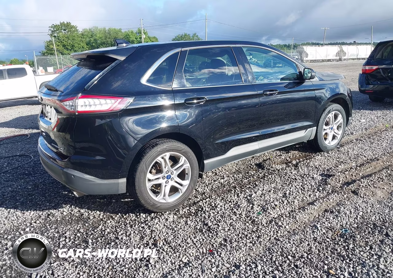 2018 Ford Edge Titanium VIN:2FMPK3K93JBB42604 - 4