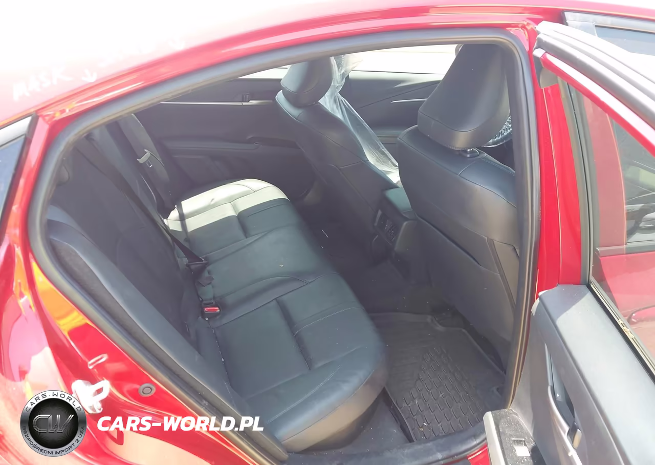 2025 Toyota Camry Xse VIN:4T1DAACK6SU033108 - 8