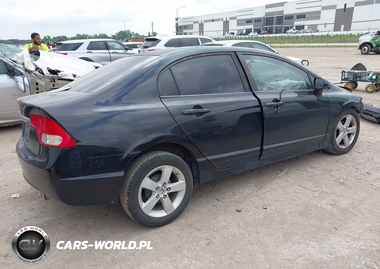 2010 Honda Civic Lx VIN:2HGFA1F55AH319246 - 4