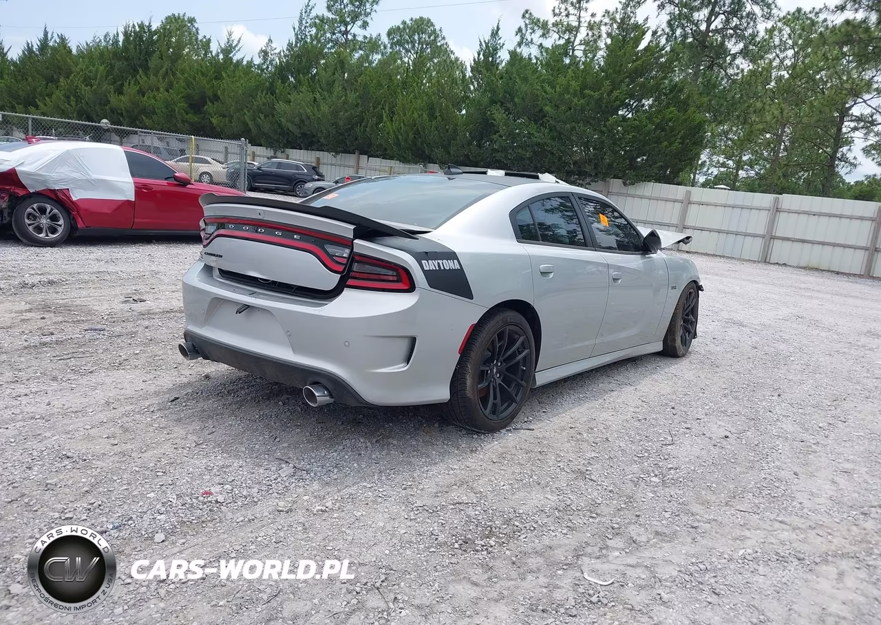 2023 Dodge Charger Scat Pack VIN:2C3CDXGJ9PH608232 - 4