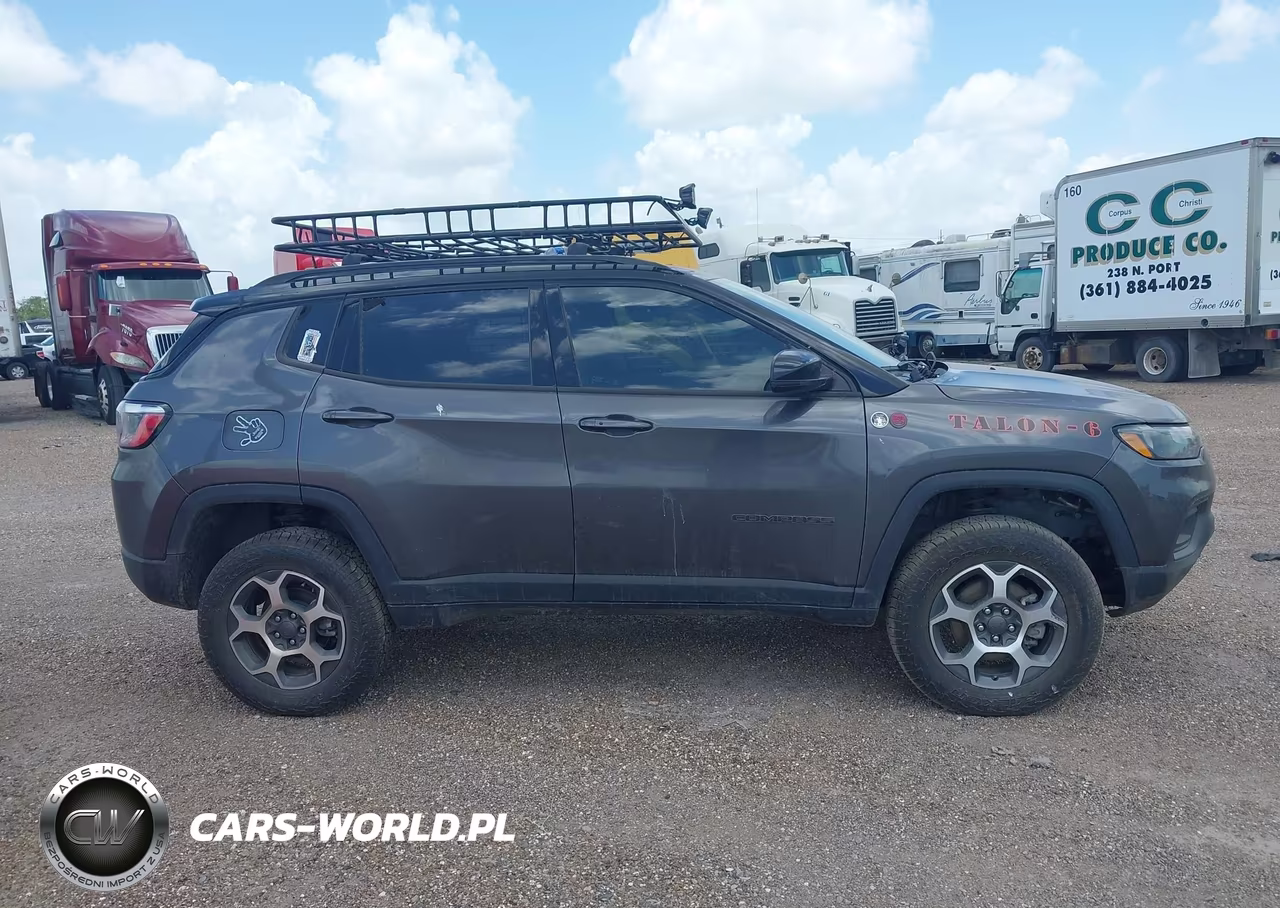 2022 Jeep Compass Trailhawk 4X4 VIN:3C4NJDDB9NT208975 - 13