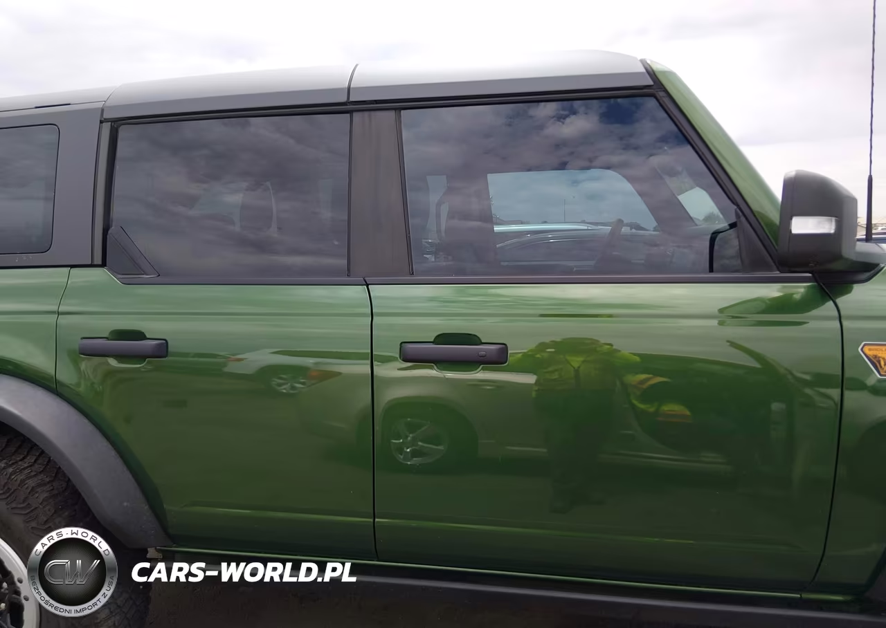2024 Ford Bronco Badlands VIN:1FMEE9BP9RLB16116 - 13