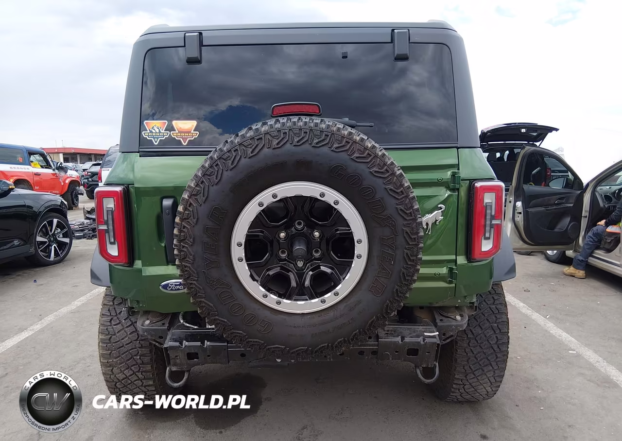 2024 Ford Bronco Badlands VIN:1FMEE9BP9RLB16116 - 6