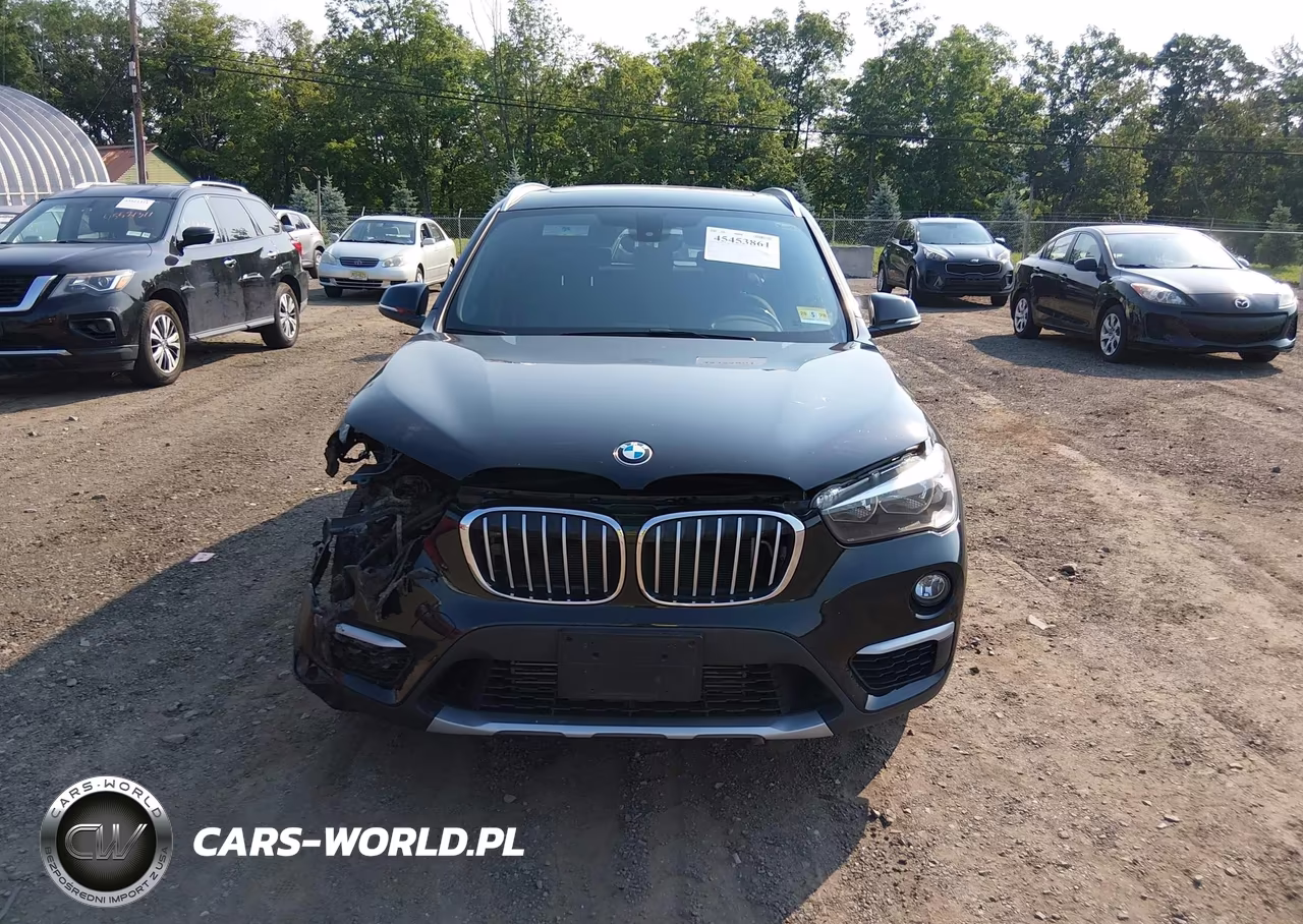 2018 BMW X1 xDrive28I VIN:WBXHT3C37J5F90595 - 13