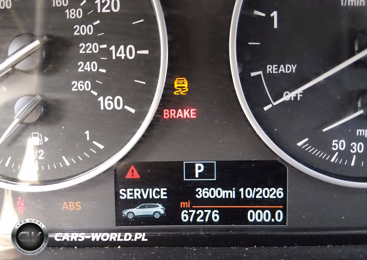 2018 BMW X1 xDrive28I VIN:WBXHT3C37J5F90595 - 16