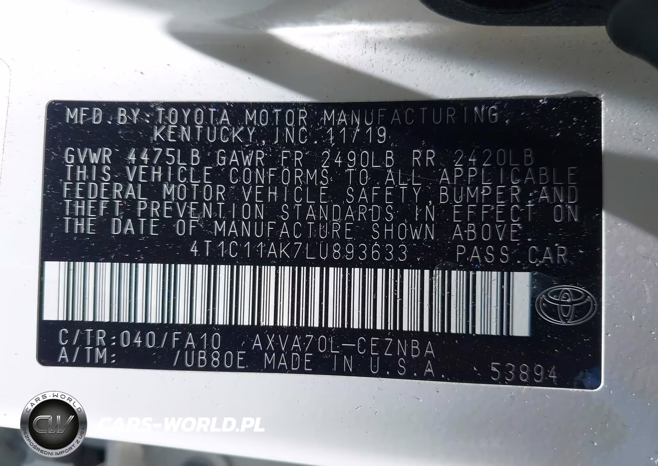 2020 Toyota Camry Le VIN:4T1C11AK7LU893633 - 9