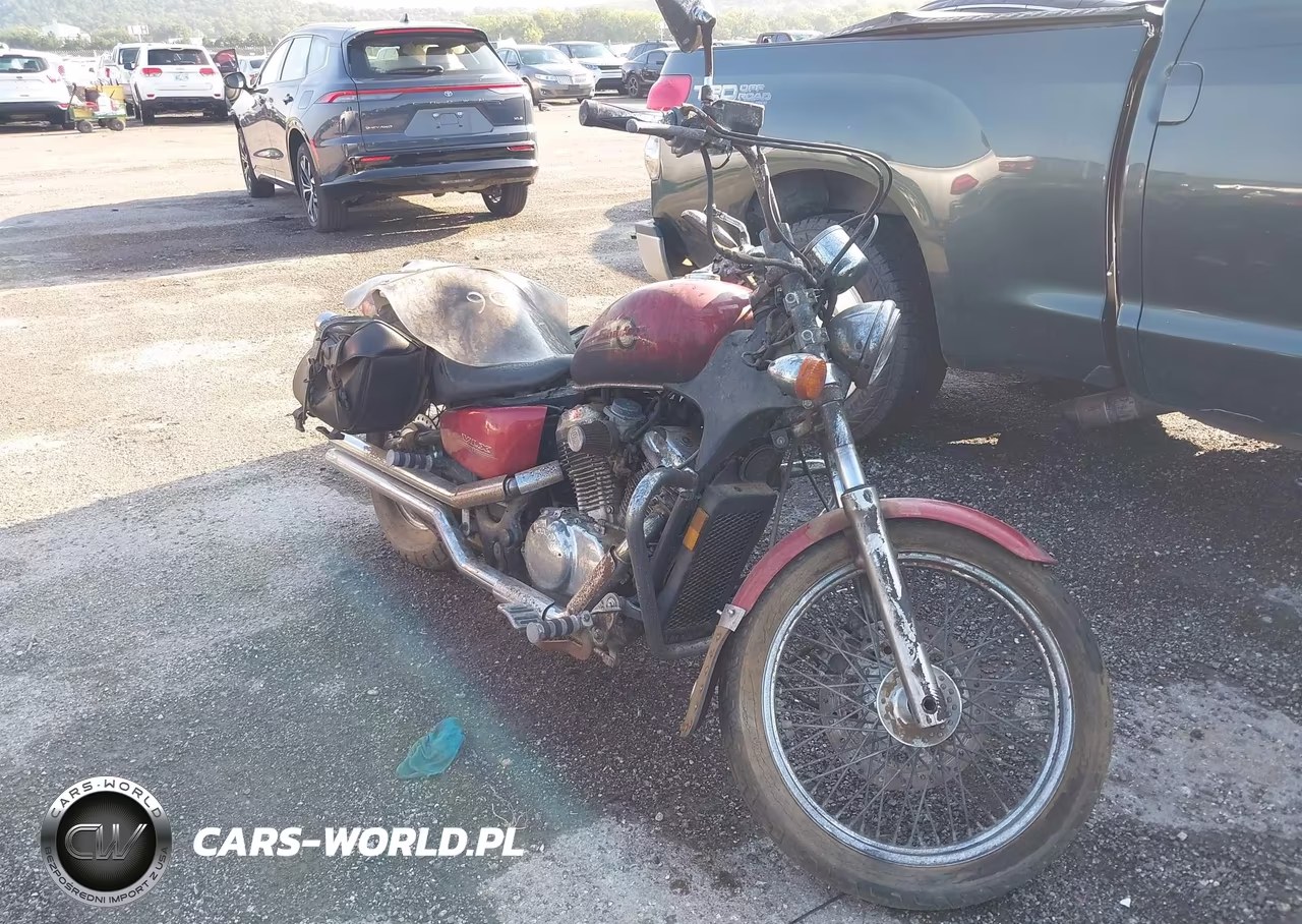 2003 Honda Vt600 Cd – zdjęcie 1 z 13