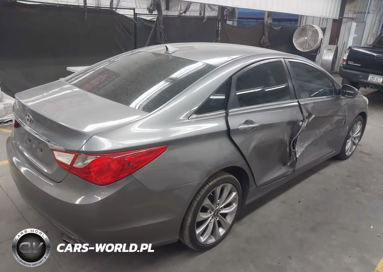 2011 Hyundai Sonata Se VIN:5NPEC4AC4BH023915 - 4