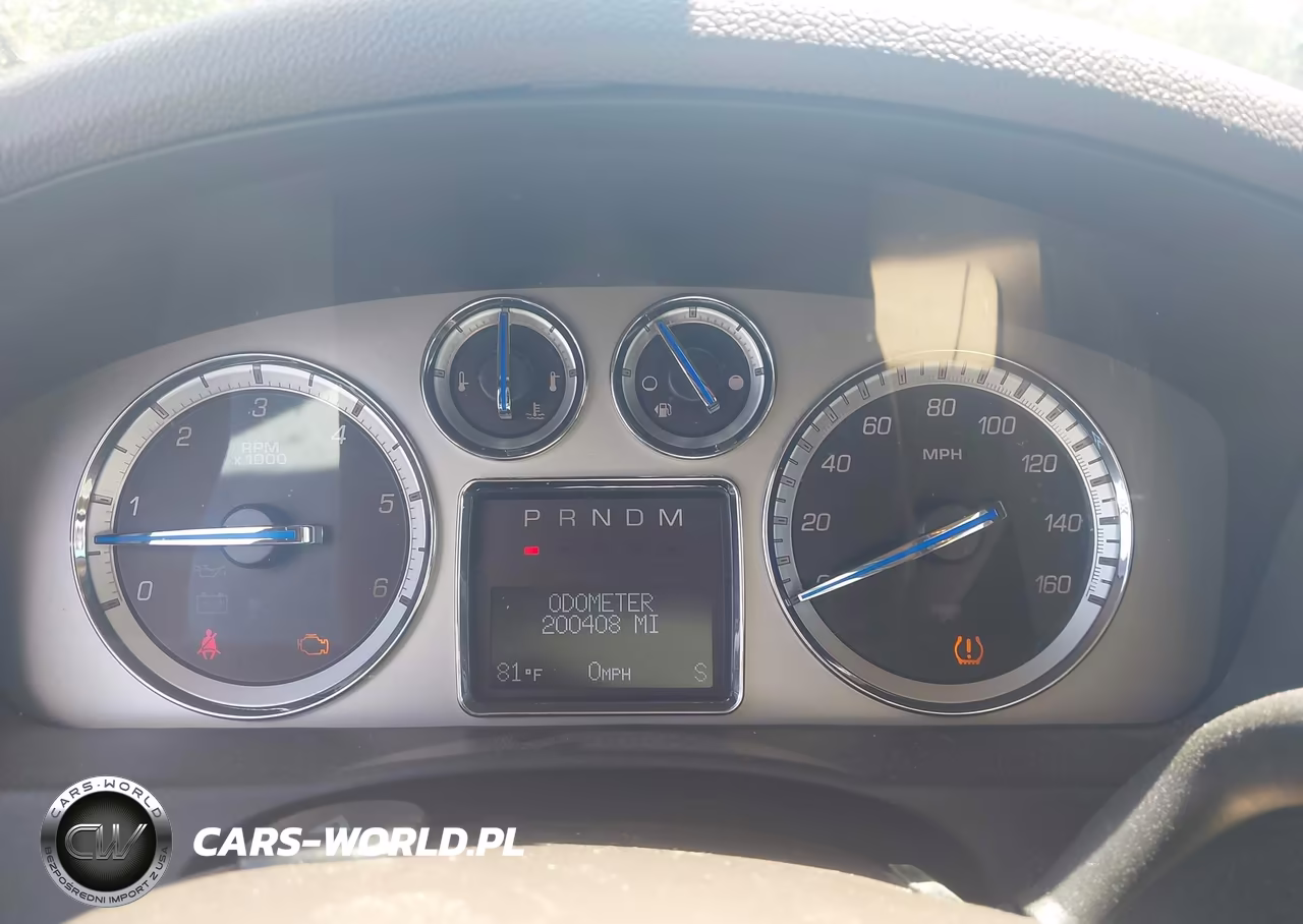 2010 Cadillac Escalade Luxury VIN:1GYUCBEF9AR250166 - 7