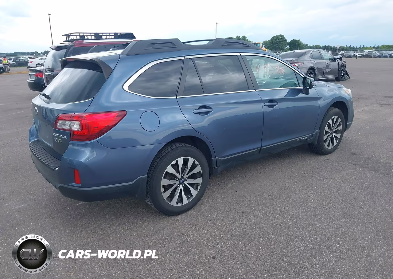2015 Subaru Outback 2.5I Limited VIN:4S4BSBLC3F3325362 - 4
