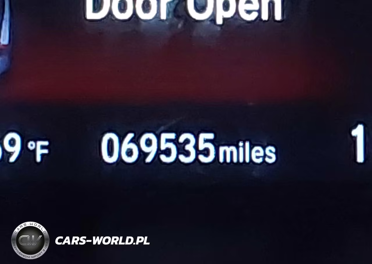 2019 Honda Civic Sport VIN:19XFC2F84KE203915 - 16