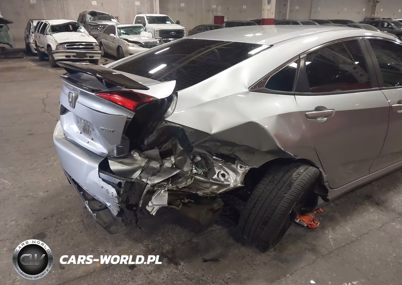 2019 Honda Civic Sport VIN:19XFC2F84KE203915 - 18