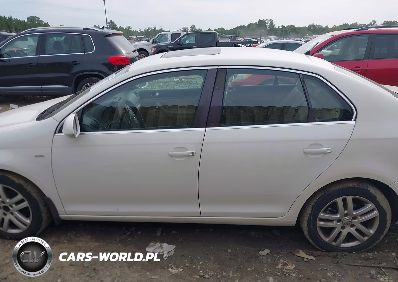 2007 Volkswagen Jetta Wolfsburg Edition VIN:3VWEF71K17M163631 - 14