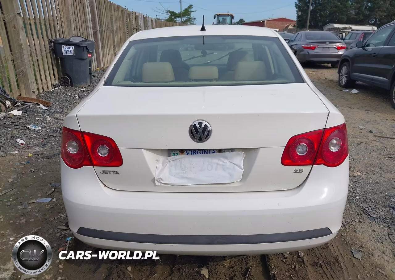 2007 Volkswagen Jetta Wolfsburg Edition VIN:3VWEF71K17M163631 - 16