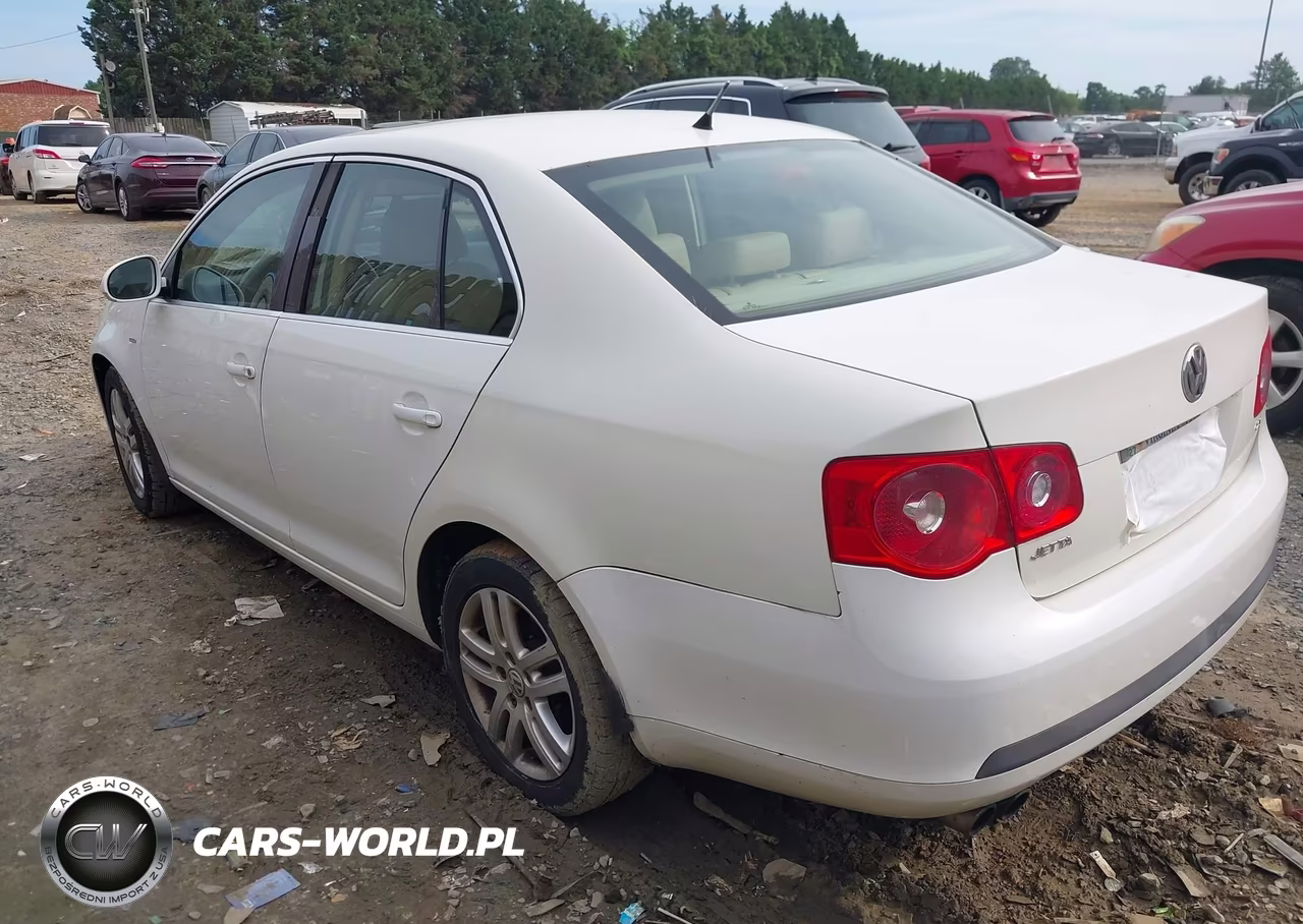 2007 Volkswagen Jetta Wolfsburg Edition VIN:3VWEF71K17M163631 - 3