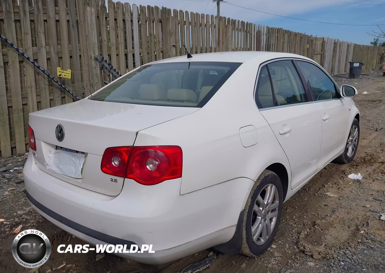 2007 Volkswagen Jetta Wolfsburg Edition VIN:3VWEF71K17M163631 - 4