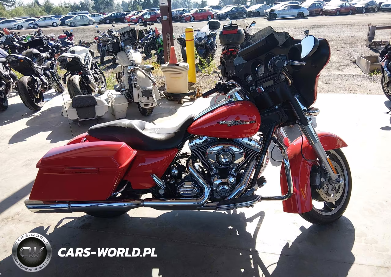 2010 Harley-Davidson Flhx VIN:1HD1KB413AB670188 - 12