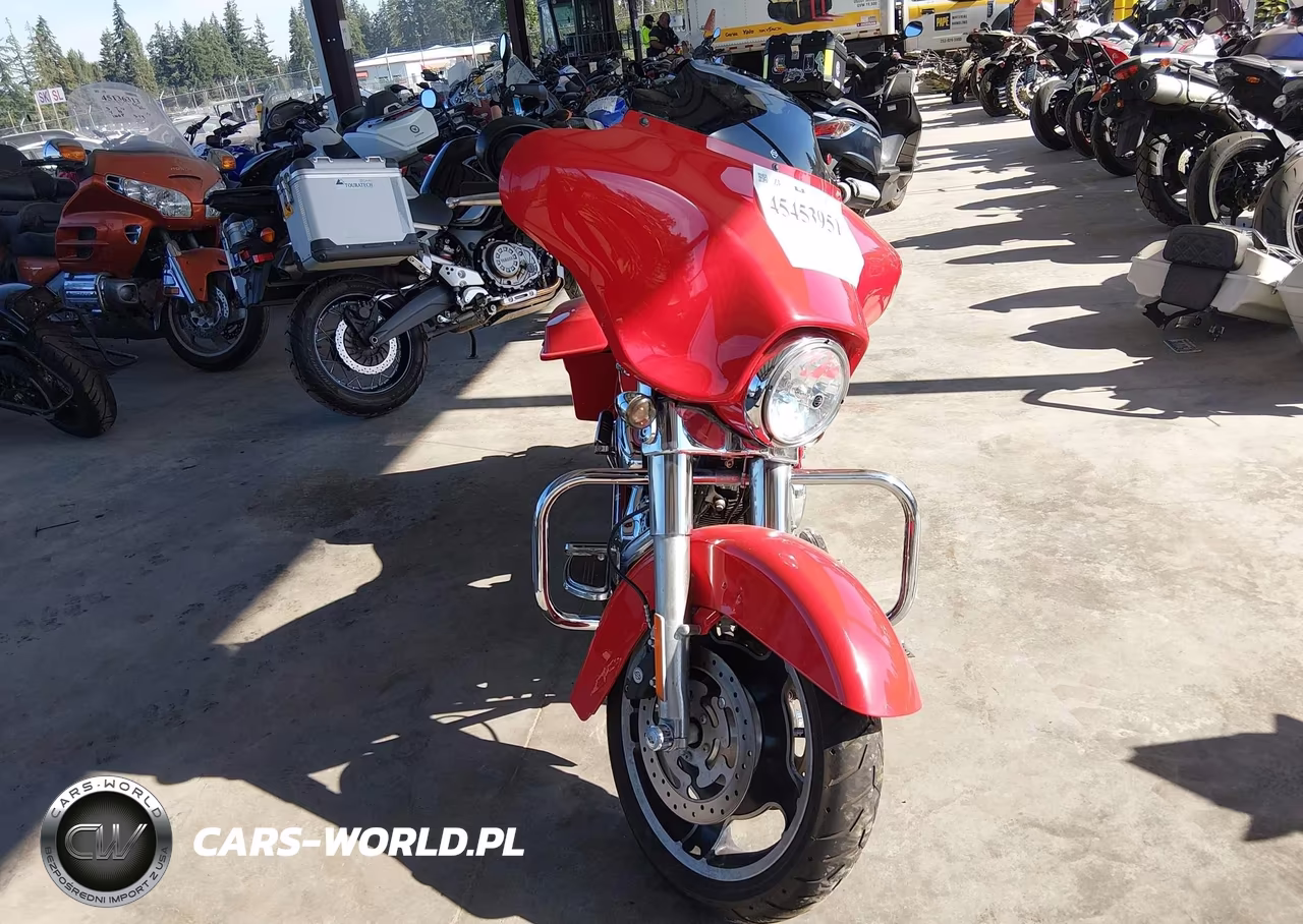 2010 Harley-Davidson Flhx VIN:1HD1KB413AB670188 - 5