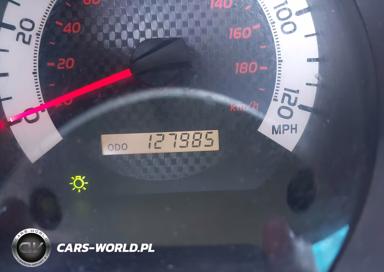 2011 Toyota Tacoma Base V6 VIN:3TMLU4ENXBM071994 - 15