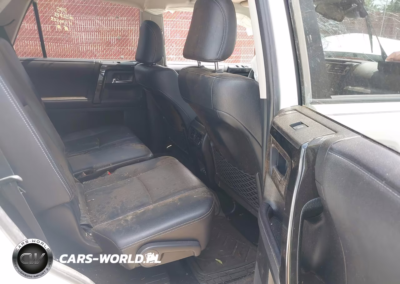 2020 Toyota 4Runner Nightshade Special Edition VIN:JTEZU5JR0L5220523 - 8