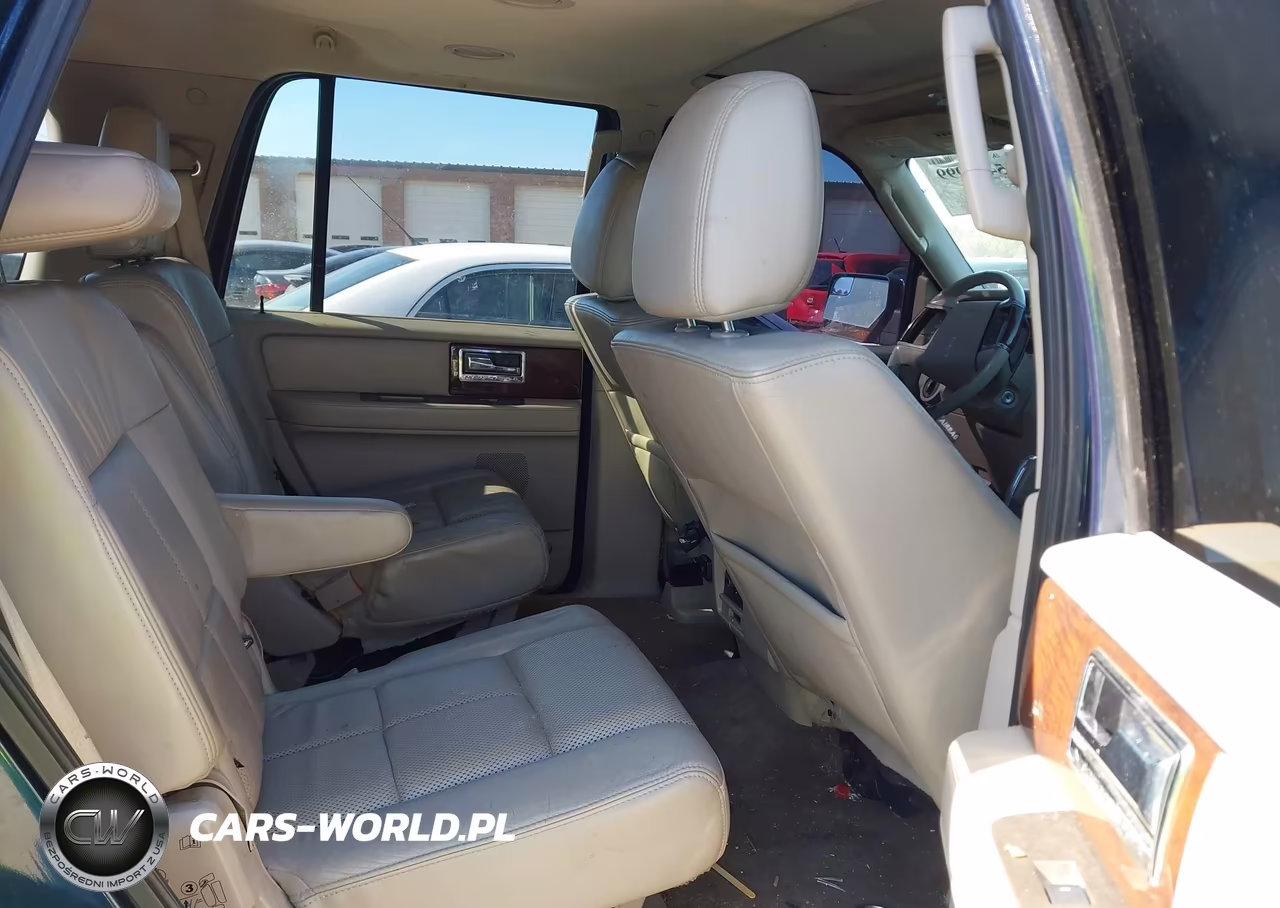 2013 Lincoln Navigator VIN:5LMJJ2J56DEL05477 - 8