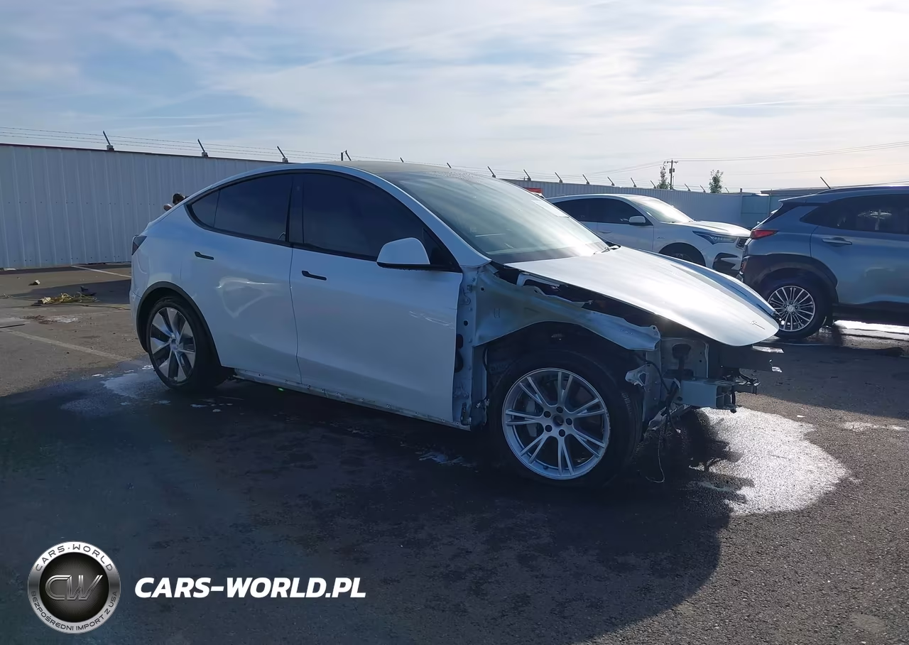 2022 Tesla Model Y Long Range Dual Motor All-Wheel Drive – zdjęcie 1 z 20