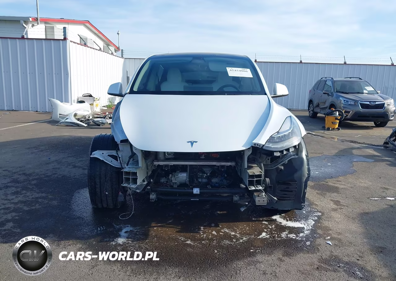 2022 Tesla Model Y Long Range Dual Motor All-Wheel Drive VIN:7SAYGDEE2NF359260 - 13
