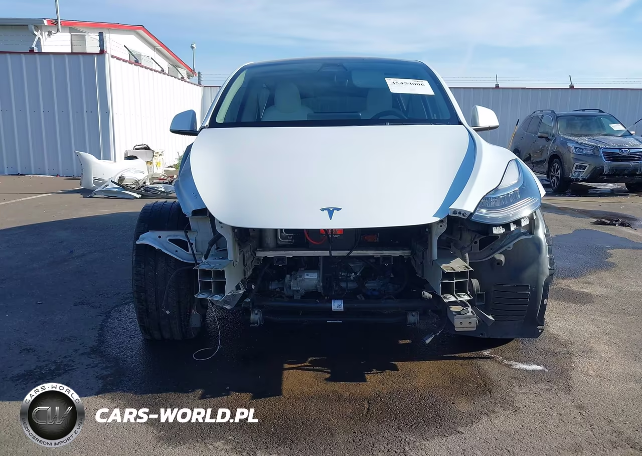 2022 Tesla Model Y Long Range Dual Motor All-Wheel Drive VIN:7SAYGDEE2NF359260 - 6