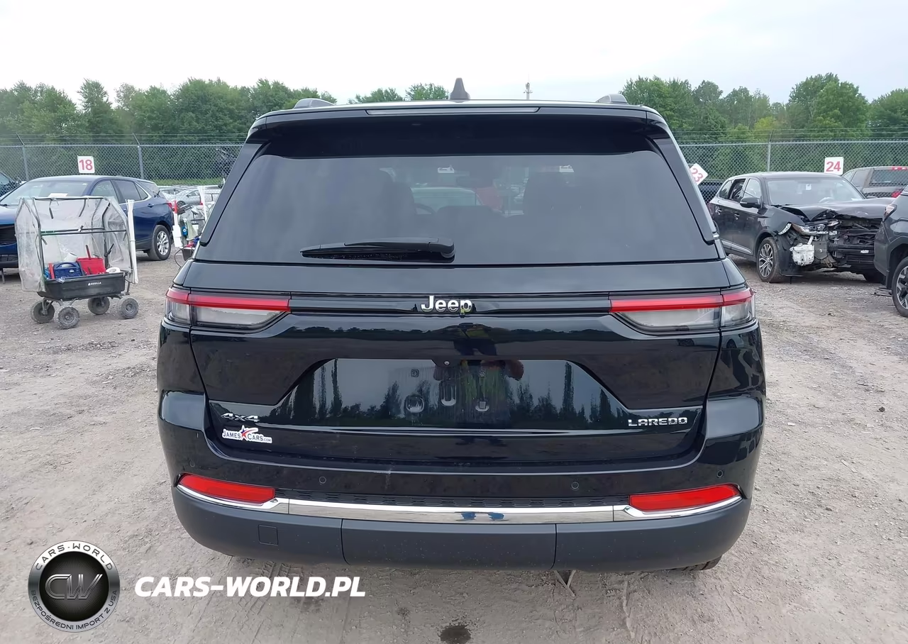 2023 Jeep Grand Cherokee Laredo 4X4 VIN:1C4RJHAG7PC513303 - 16
