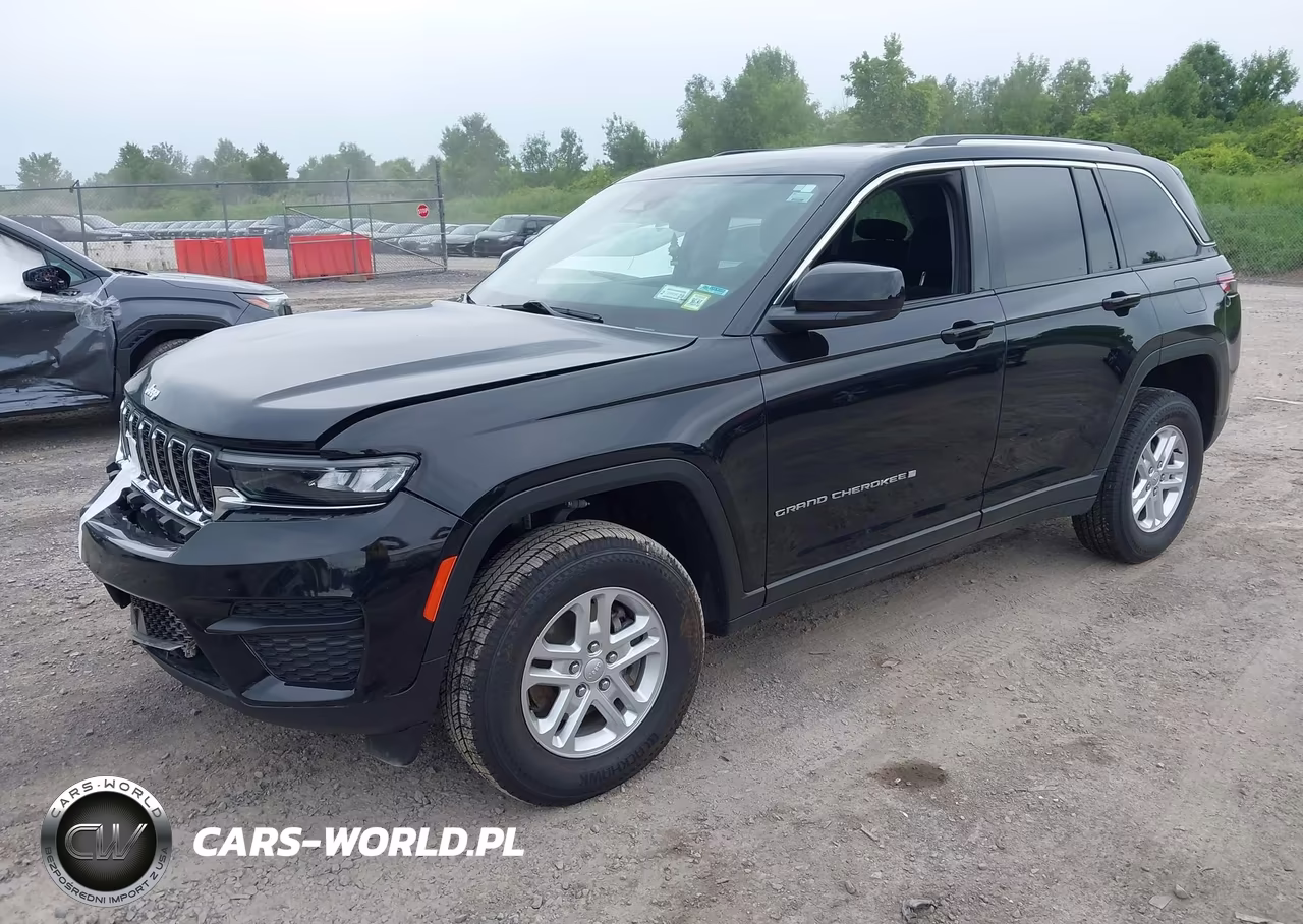 2023 Jeep Grand Cherokee Laredo 4X4 VIN:1C4RJHAG7PC513303 - 2