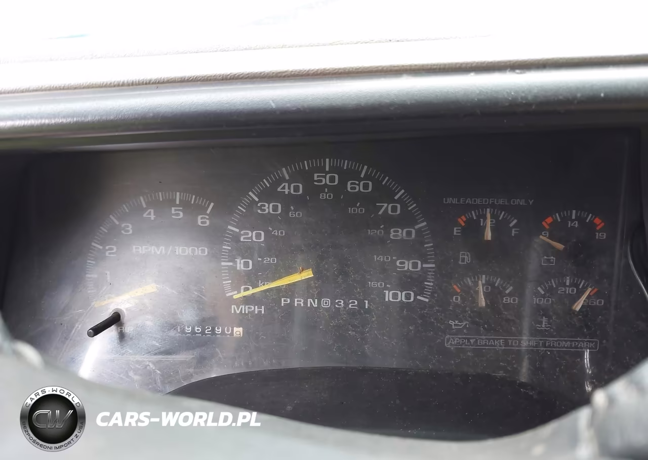 1999 Chevrolet Tahoe Ls VIN:1GNEK13RXXJ385787 - 4