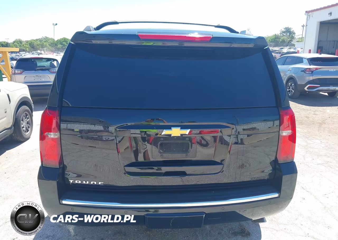 2018 Chevrolet Tahoe Premier VIN:1GNSKCKC2JR153396 - 16