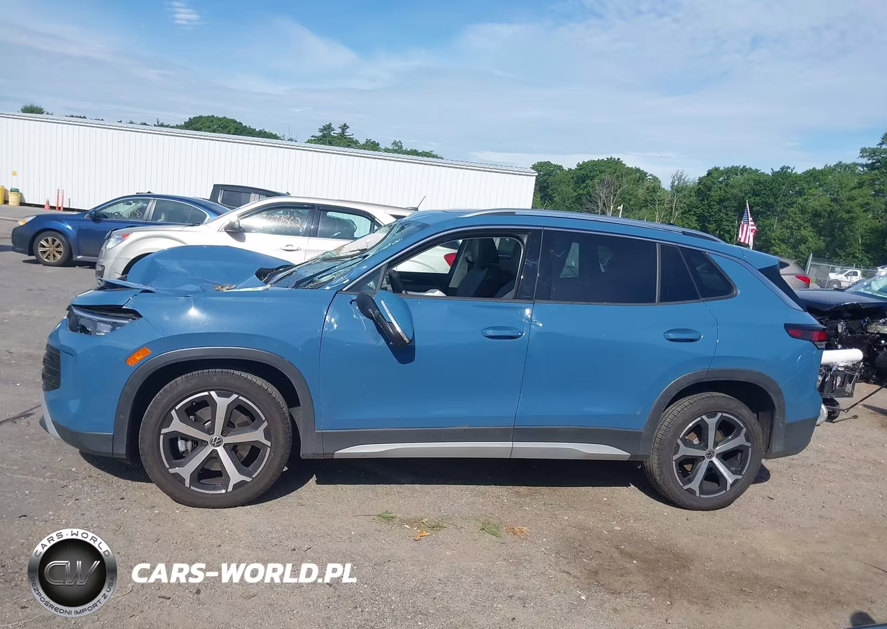 2025 Volkswagen Tiguan 2.0T Se VIN:3VVMR7RM0SM053952 - 15