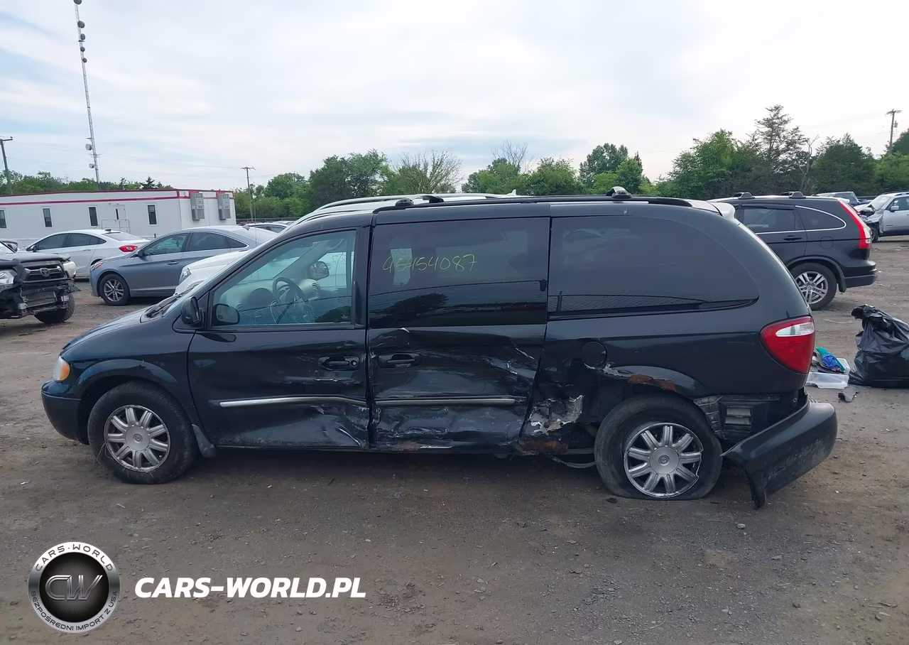 2007 Chrysler Town & Country Touring VIN:2A4GP54L47R242554 - 14