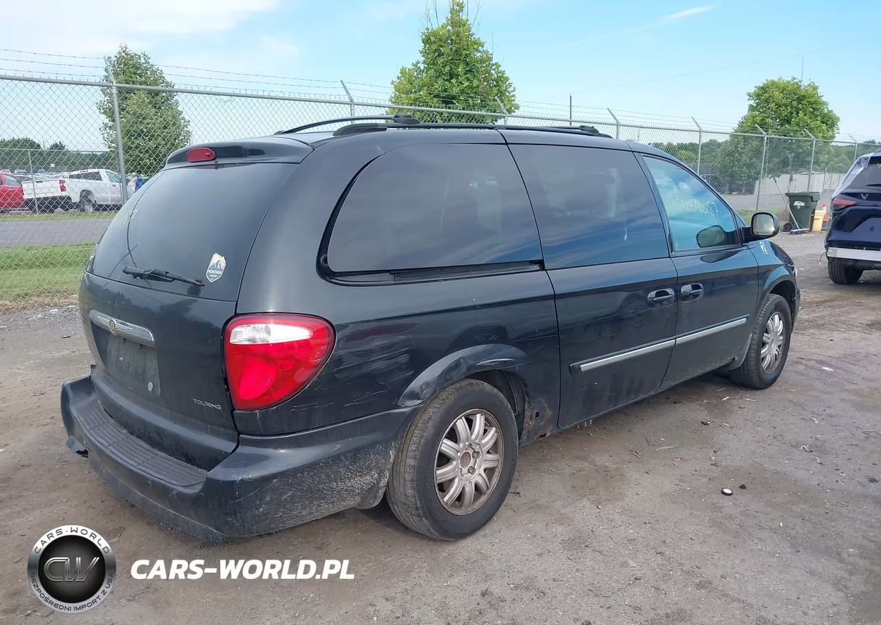 2007 Chrysler Town & Country Touring VIN:2A4GP54L47R242554 - 4