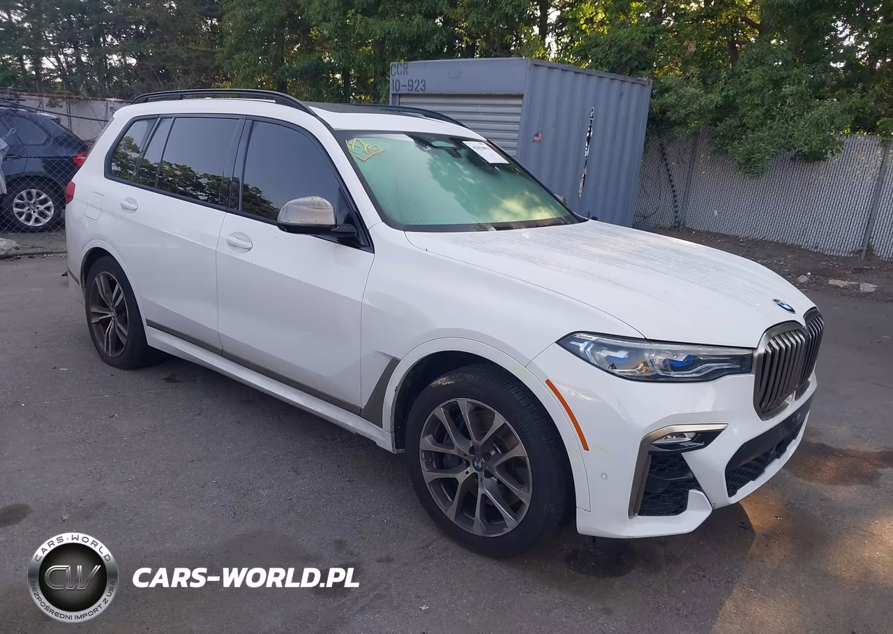 2021 BMW X7 M50I