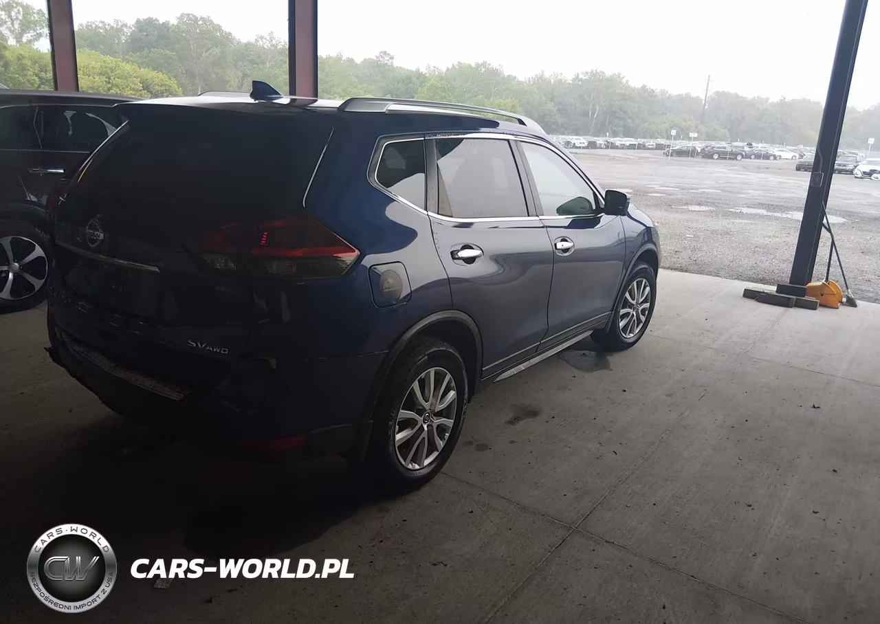 2018 Nissan Rogue Sv VIN:KNMAT2MV3JP558558 - 4