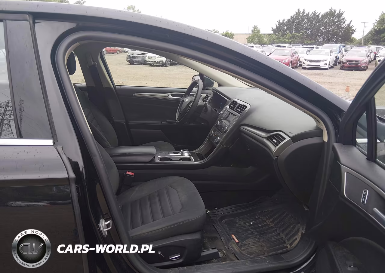 2018 Ford Fusion Se VIN:3FA6P0H74JR174099 - 5