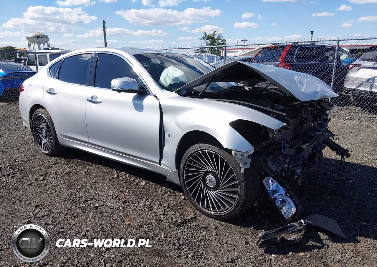 2015 Infiniti Q70 3.7X