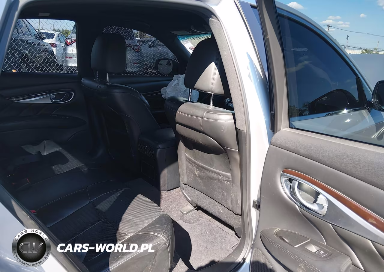 2015 Infiniti Q70 3.7X VIN:JN1BY1AR9FM561676 - 8