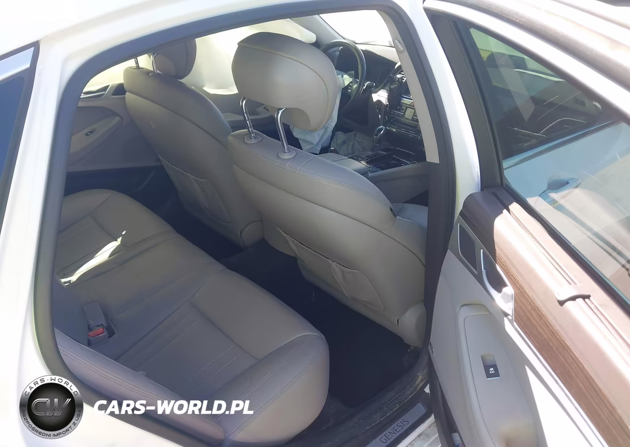 2017 Genesis G80 3.8 VIN:KMHGN4JE4HU189320 - 8