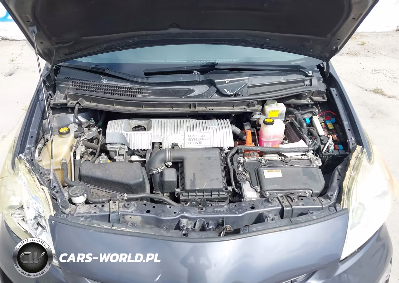2013 Toyota Prius Two VIN:JTDKN3DU9D1673331 - 10