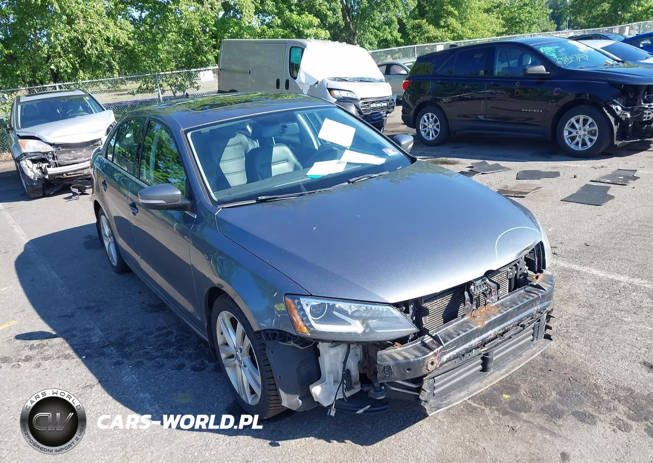 2015 Volkswagen Jetta 2.0L Tdi Sel – zdjęcie 1 z 16