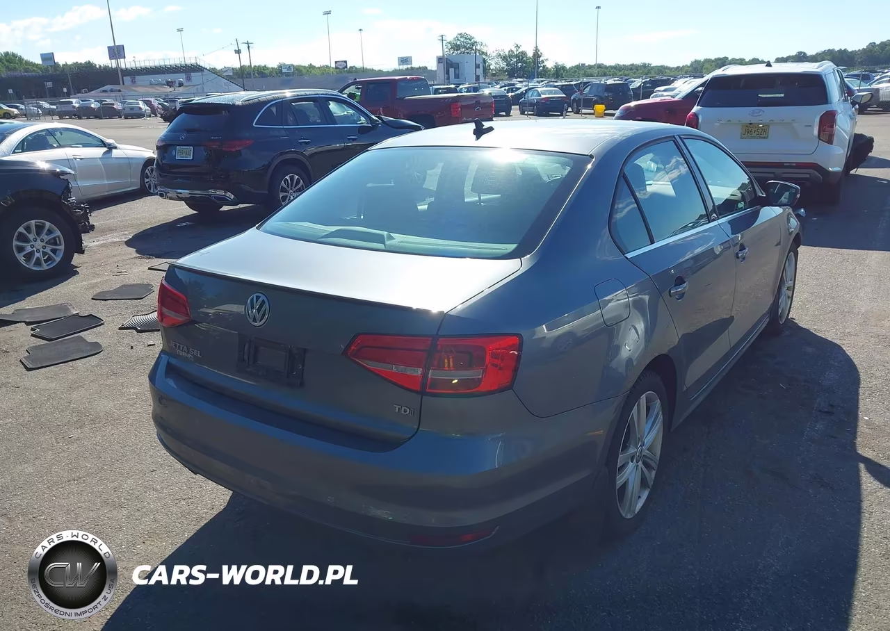 2015 Volkswagen Jetta 2.0L Tdi Sel VIN:3VWLA7AJ1FM293842 - 4