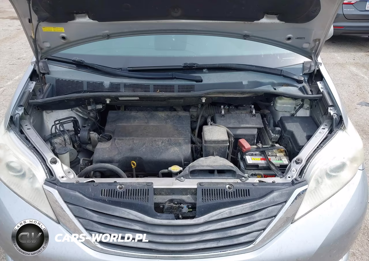 2011 Toyota Sienna Xle V6 VIN:5TDYK3DC3BS008533 - 10