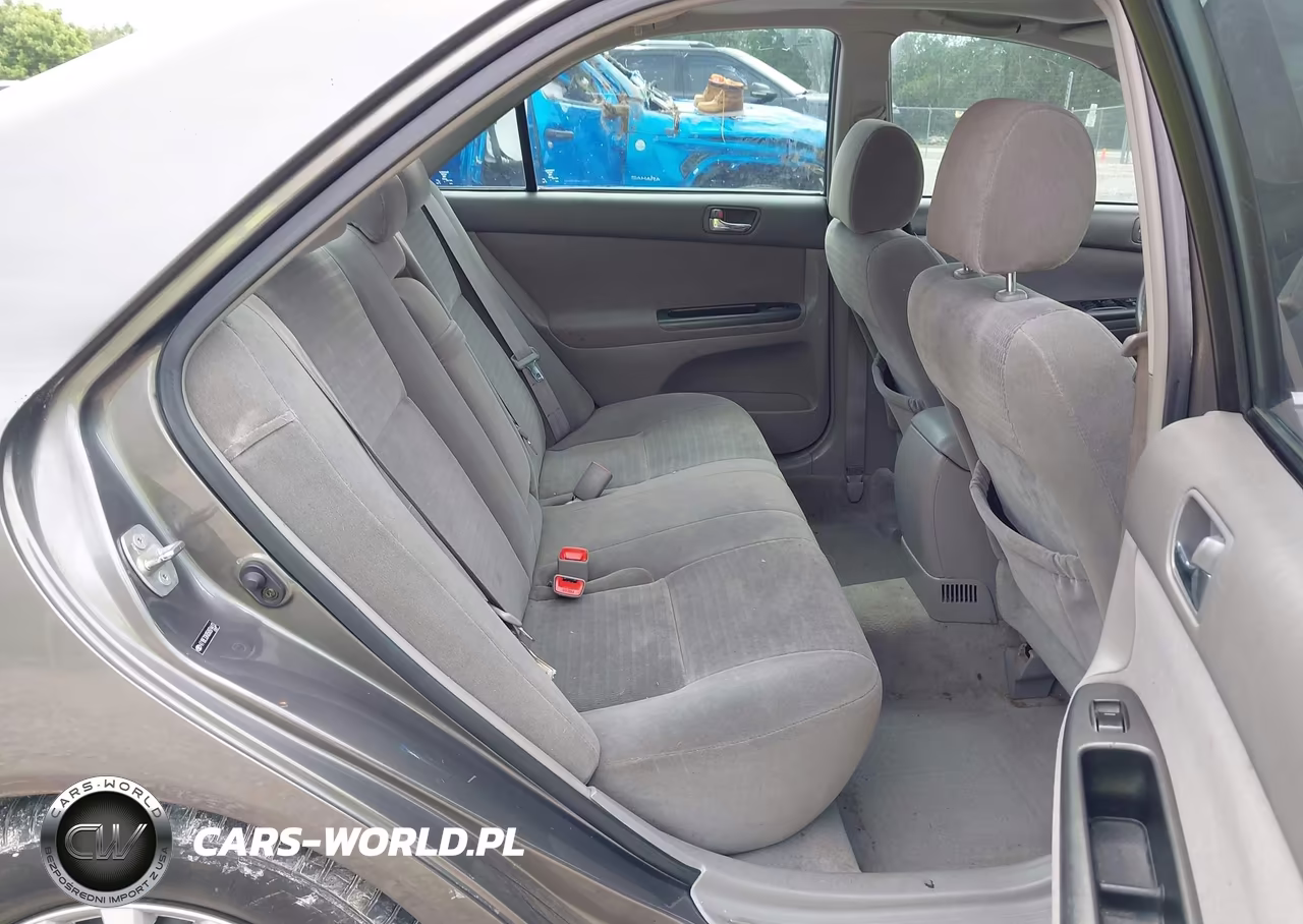2005 Toyota Camry Le VIN:4T1BE32K85U974413 - 8
