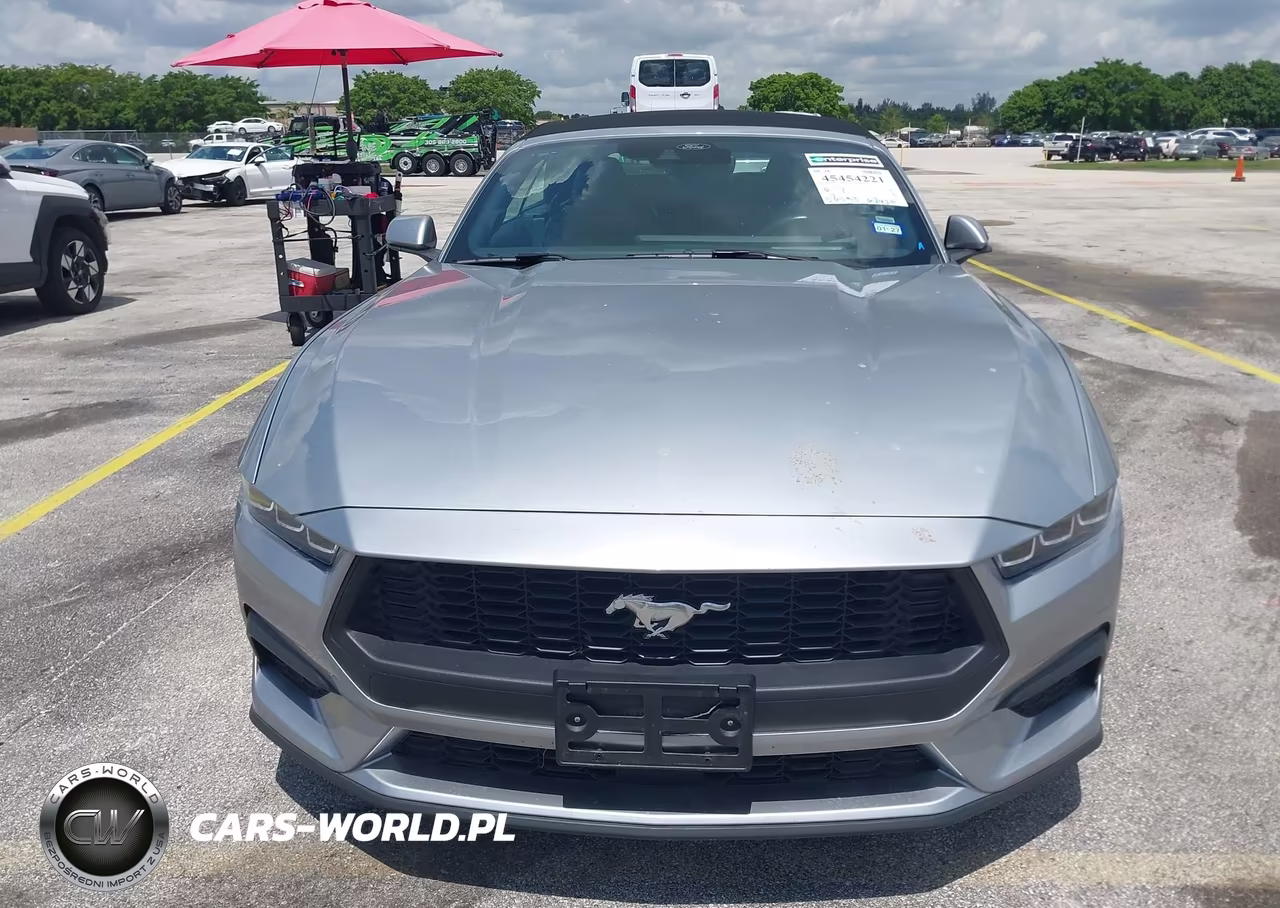 2025 Ford Mustang VIN:1FAGP8UH5S5111258 - 6