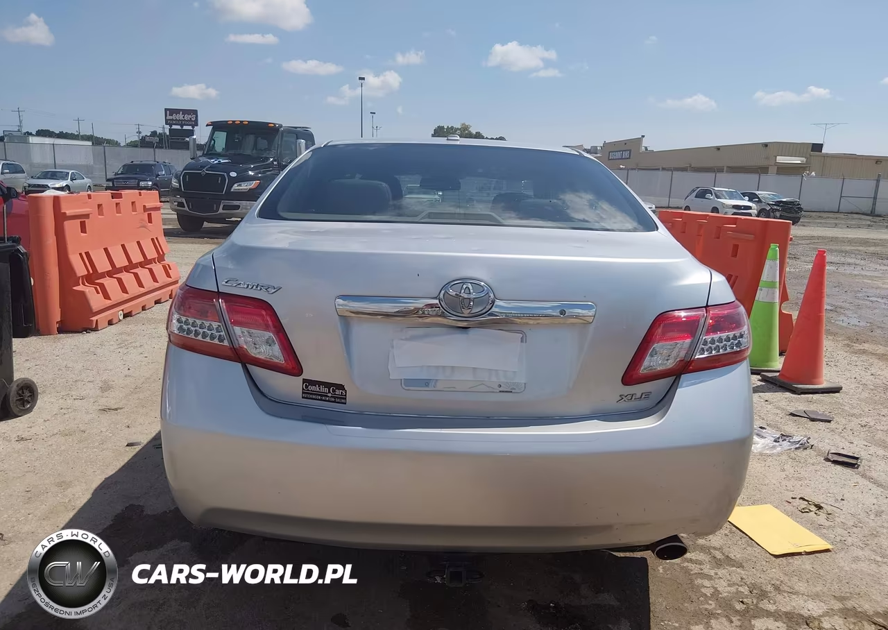 2010 Toyota Camry Xle VIN:4T4BF3EK1AR037606 - 16