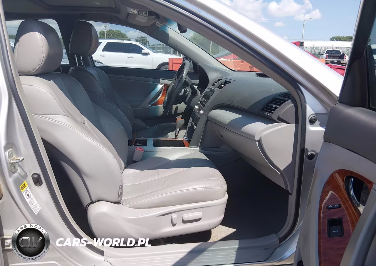 2010 Toyota Camry Xle VIN:4T4BF3EK1AR037606 - 5