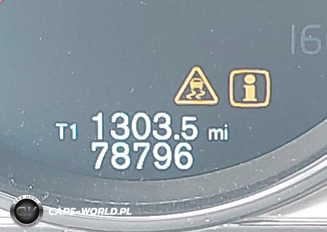 2015 Volvo S80 T5 Platinum VIN:YV126MAD2F1184595 - 13